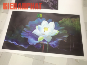 In canvas làm tranh trang trí